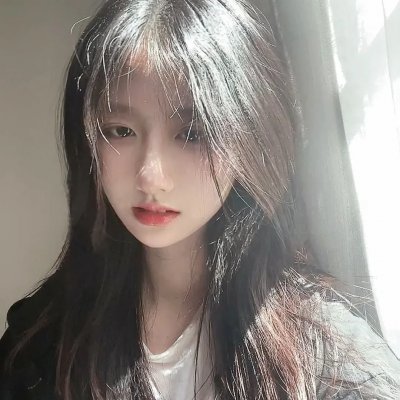 宴律,你的白月光回国了